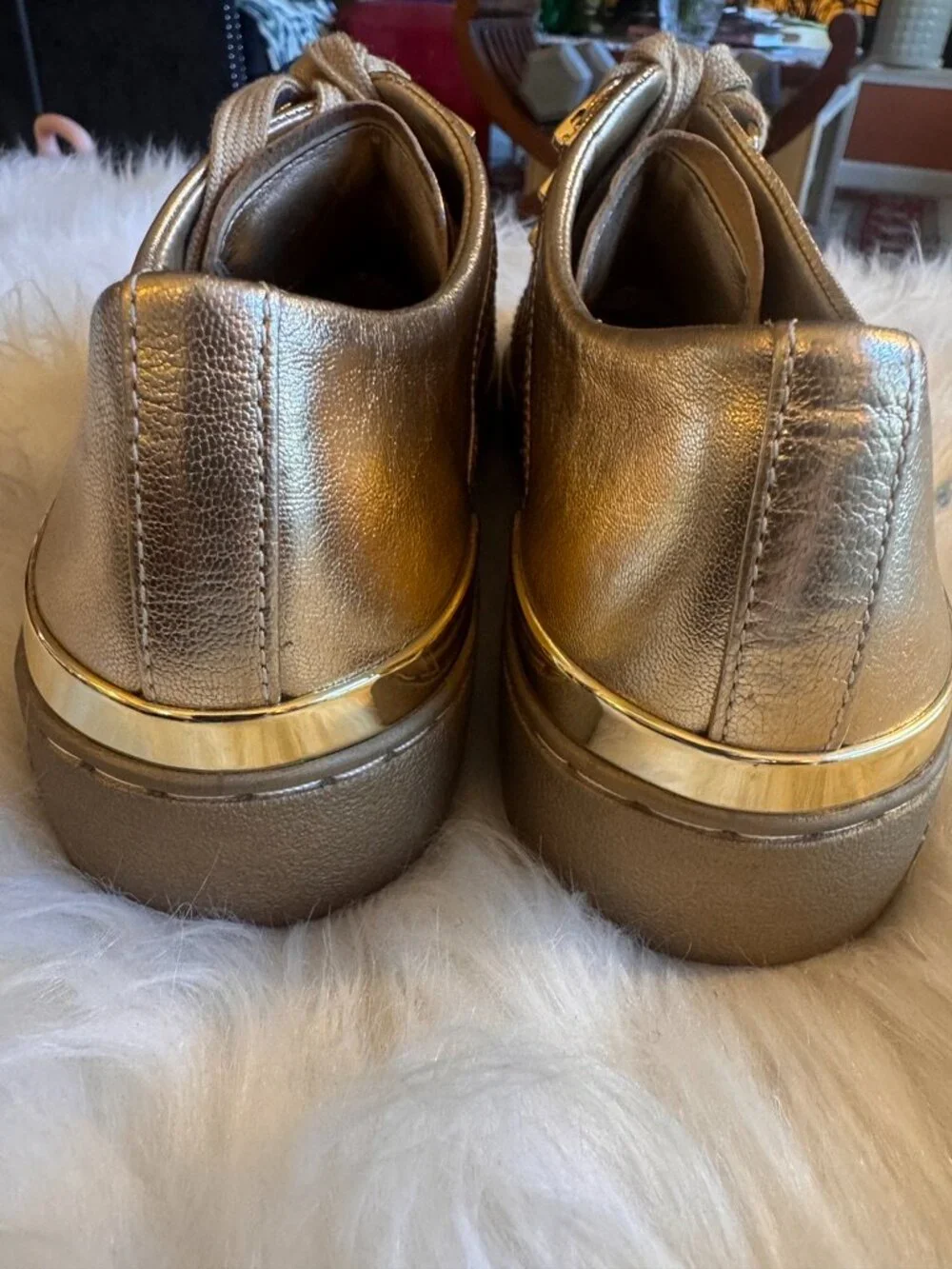 Women Michael Kors  golden leather Chelsie sneakers sz 7,5 NWOT